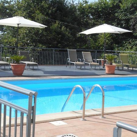 Al Villino Sunshine In Villa Con Piscina Ed Idromassaggio Сант'Альфио Экстерьер фото