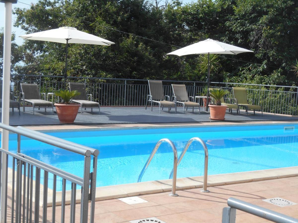 Al Villino Sunshine In Villa Con Piscina Ed Idromassaggio Сант'Альфио Экстерьер фото